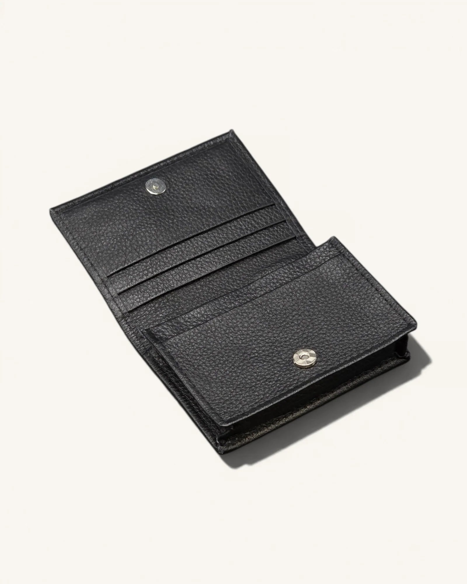 CH-001 · BLACK
